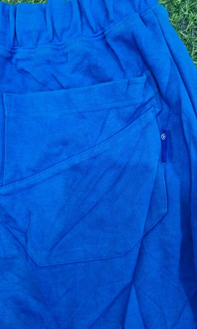 Ader short (Category: Shorts) located in Pili. Submitted by the_g_thrift (Listing ID 1461913186, Image 3). Description: size a1 size 26-32 tapemeasure length: 17 hem: 11.5 excellent condition need wasg.