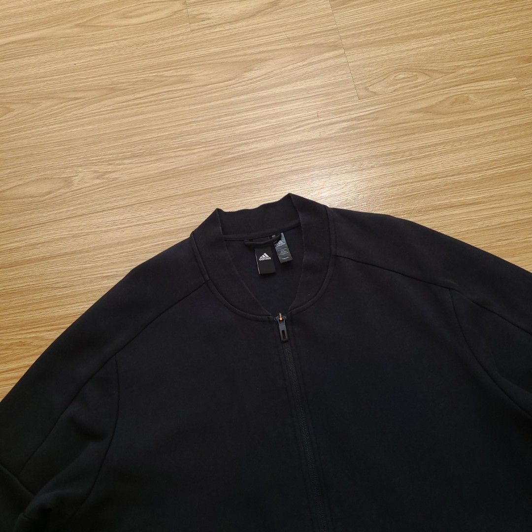 Adidas Black Track Jacket A/2XL (Category: Coats, Jackets and Outerwear) located in Quezon City. Submitted by mofinds.ph (Listing ID 1461908700, Image 2). Description: Size: XXL Dimes: 25x28 Condition: Excellent/Great condition MOP: BPI DELIVER: LALAMOVE OR J&T MEETUP/PICKUP: Victoria Tower D, Mother Ignacia Ave., Brgy. Paligsahan, Diliman, Quezon City.