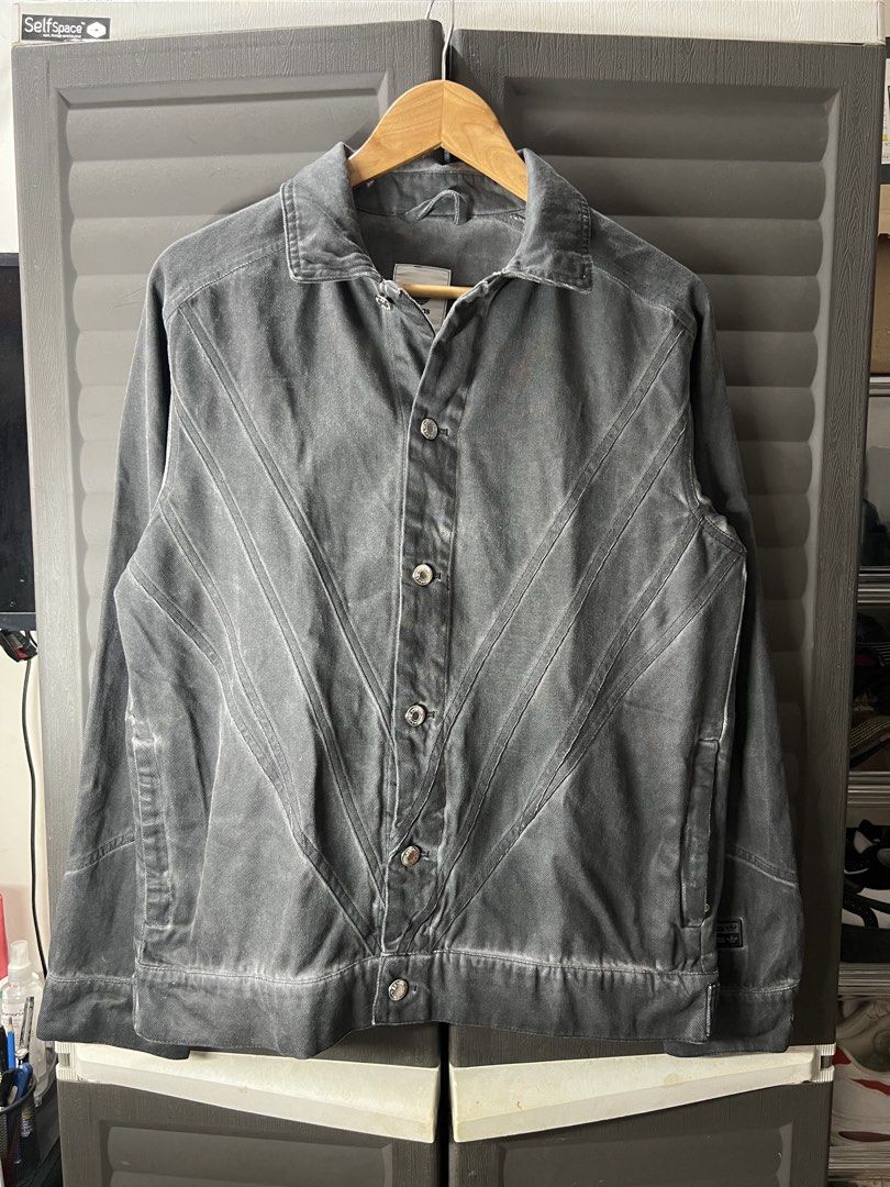 Adidas R.Y.V. Denim Jacket (Category: Coats, Jackets and Outerwear) located in Angono. Submitted by odd.fitt (Listing ID 1461984728, Image 1). Description: Medium 22W 25L No issue.