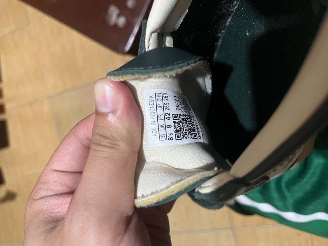 Adidas Samba OG (Category: Sneakers) located in Balanga. Submitted by 8x42pjc2gr (Listing ID 1461868126, Image 2). Description: ✅ Worn Once — Size 8.5 ✅ Box Included ✅ Clean, no damage, still looks new ✅ Selling to provide for my baby’s daily needs ✅ Safe, soft, and perfect for growing feet ✅ Ready to ship / pick up right away Can do meet-up Sampaloc, Manila.