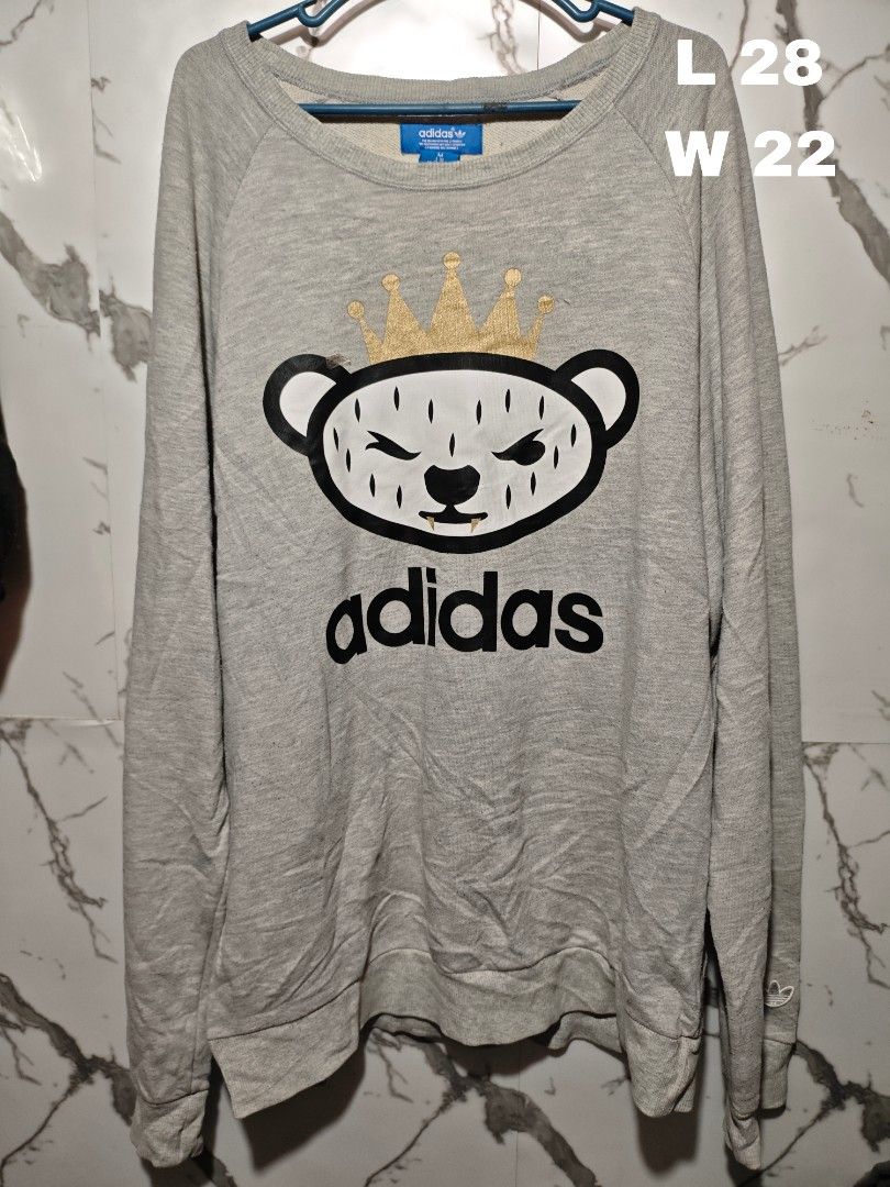 ADIDAS SWEATER WOMEN (Category: Activewear) located in Las Pinas. Submitted by yokiesse (Listing ID 1462009182, Image 1). Description: .