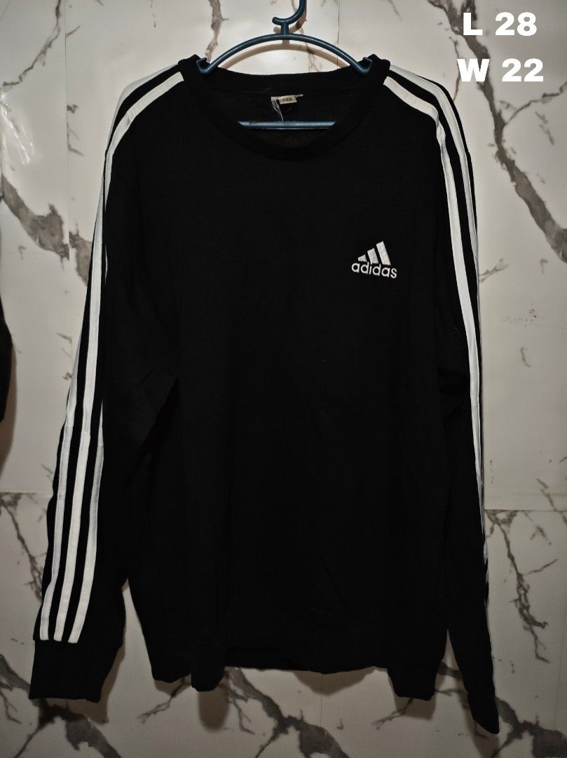 Adidas sweatshirt women (Category: Coats, Jackets and Outerwear) located in Las Pinas. Submitted by yokiesse (Listing ID 1462016549, Image 1). Description: .