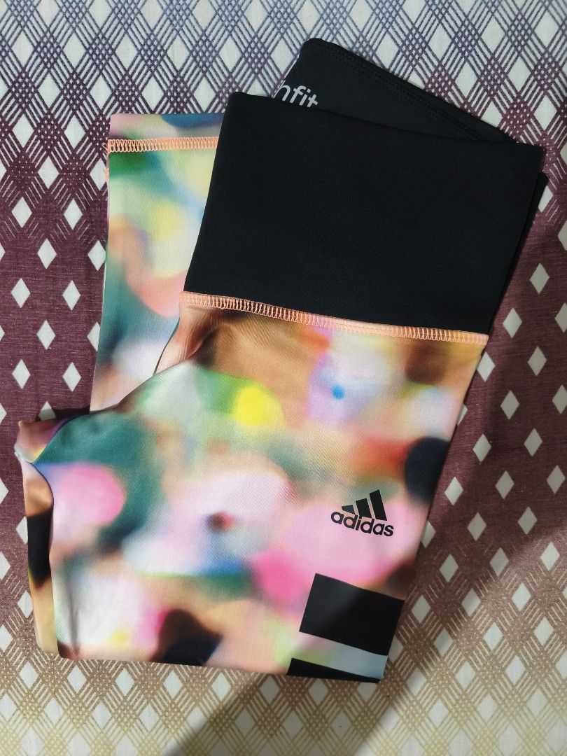 Adidas TechFit (Category: Activewear) located in Quezon City. Submitted by uydaisy1979 (Listing ID 1461819829, Image 2). Description: .