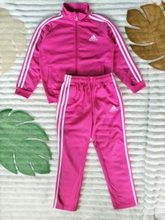 (Category: ) located in . Submitted by true_kidsclothing (Listing ID 1461904230, Image 1). Description: .
