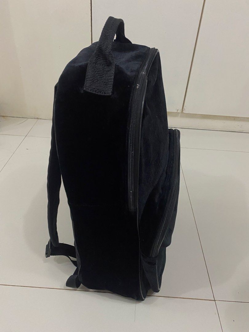 Adidas velvet vibes backpack (Category: Backpacks) located in Santa Maria. Submitted by jordangail (Listing ID 1461917832, Image 3). Description: 17x12 inches With laptop compartment Excellent No issue Mine na Gcash Jnt God bless.