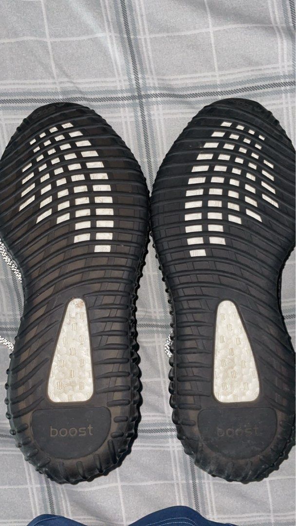 Adidas Yeezy Boost 350 V2 "Black Reflective" (Category: Sneakers) located in Manila. Submitted by jepskiii (Listing ID 1461858161, Image 2). Description: - Adidas Yeezy Boost 350 V2 in Black - Features reflective laces - Equipped with a comfortable Boost sole - Classic and iconic silhouette - Perfect for everyday wear -No box -Negotiable.