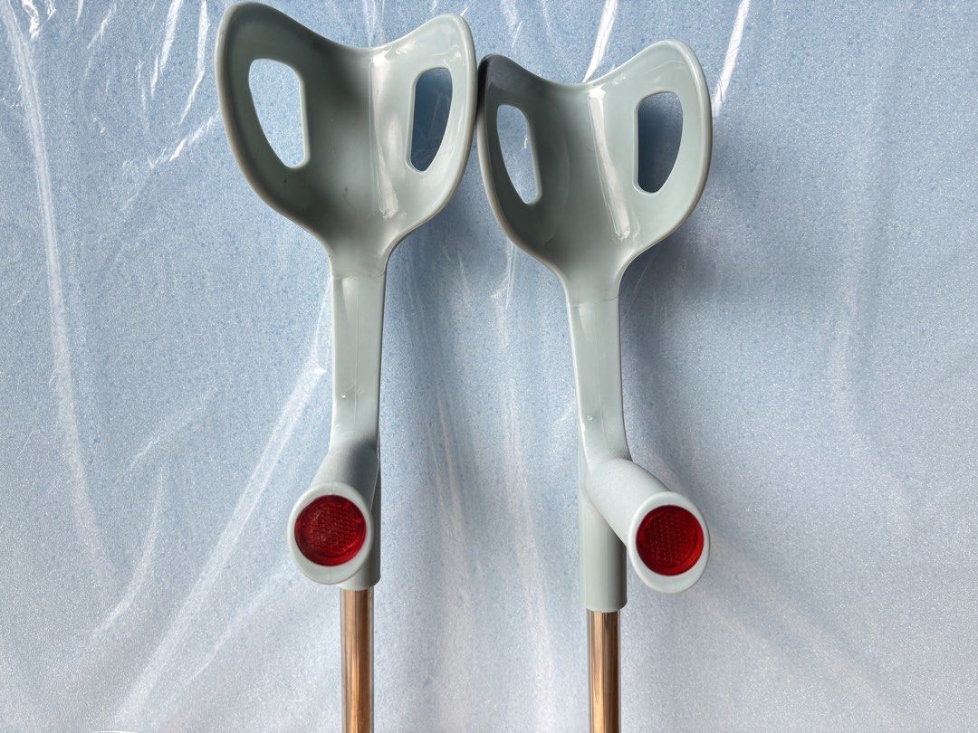 Adjustable Forearm Crutches with Red Reflectors (Category: Medical Supplies & Tools) located in Manila. Submitted by rosel2001 (Listing ID 1461831647, Image 2). Description: - Pair of forearm crutches - Grey handles with red reflectors - Adjustable height for customized fit - Provides excellent mobility support - Sturdy and reliable design - Ready for a new owner.