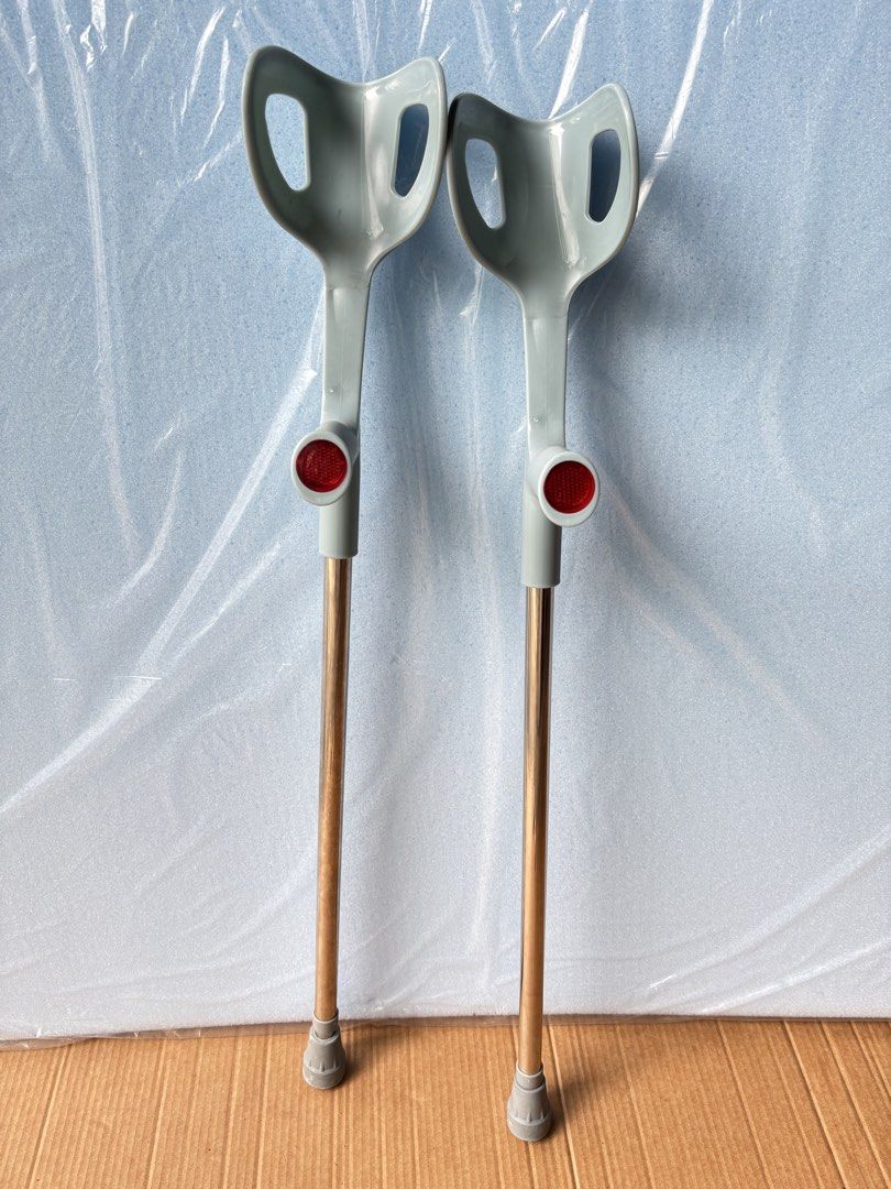 Adjustable Forearm Crutches with Red Reflectors (Category: Medical Supplies & Tools) located in Manila. Submitted by rosel2001 (Listing ID 1461831647, Image 1). Description: - Pair of forearm crutches - Grey handles with red reflectors - Adjustable height for customized fit - Provides excellent mobility support - Sturdy and reliable design - Ready for a new owner.