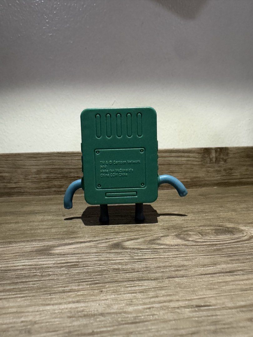 Adventure Time BMO McDonald's Toy (Category: Designer & Blind Box Toys) located in Quezon City. Submitted by kcapi (Listing ID 1461961073, Image 2). Description: - Authentic McDonald's Happy Meal collectible - Features BMO from Adventure Time - Small and portable design - Ideal for fans and collectors - Fun and unique toy.