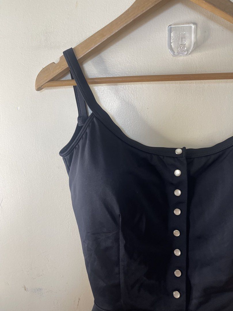 Agnes b bodysuit M a42 (Category: Others Tops) located in Baguio. Submitted by buyforless_2600 (Listing ID 1461861264, Image 2). Description: .