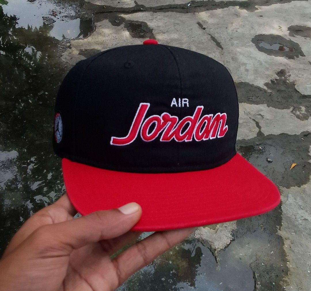 AIR JORDAN PRO SCRIPT BLACK RED MEN'S SNAPBACKS🔥🥶 (Category: Activewear) located in Puerto Princesa. Submitted by ryanchristian25 (Listing ID 1462003918, Image 2). Description: AIR JORDAN PRO SCRIPT BLACK RED MEN'S SNAPBACKS🔥🥶 📌 ONE SIZE FIT MOST 📌 COMPLETE SNAP 📌 COLORATE-9'7/10 📌 NO ISSUE 📌 ASNEW CONDITION DM PURCHASE LOCATION PUERTO PRINCESA CITY PALAWAN.