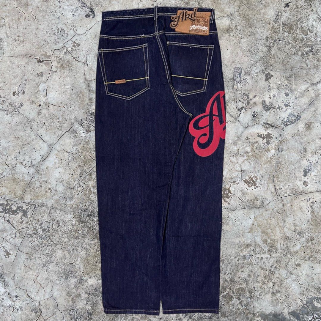 AKADEMIKS SPELLOUT JEANS (Category: Jeans) located in Manila. Submitted by zstudios69 (Listing ID 1461995204, Image 2). Description: READ READ READ READ READ!!!!! DETAILED PHOTOS ARE POSTED 38 on tag Dimensions: W: 34 L: 45 T: 15.5 H: 8.5 Issue(s): ALTERED WAIST TO 34 NEGOTIABLE DM ME YOUR OFFERS DM FOR DETAILED PICTURES Will give a good deal if you purchase another garment from my account A great piece to add to your fly ass wardrobe SHIPPING MU