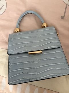(Category: ) located in . Submitted by preloved_pz (Listing ID 1461832415, Image 1). Description: .