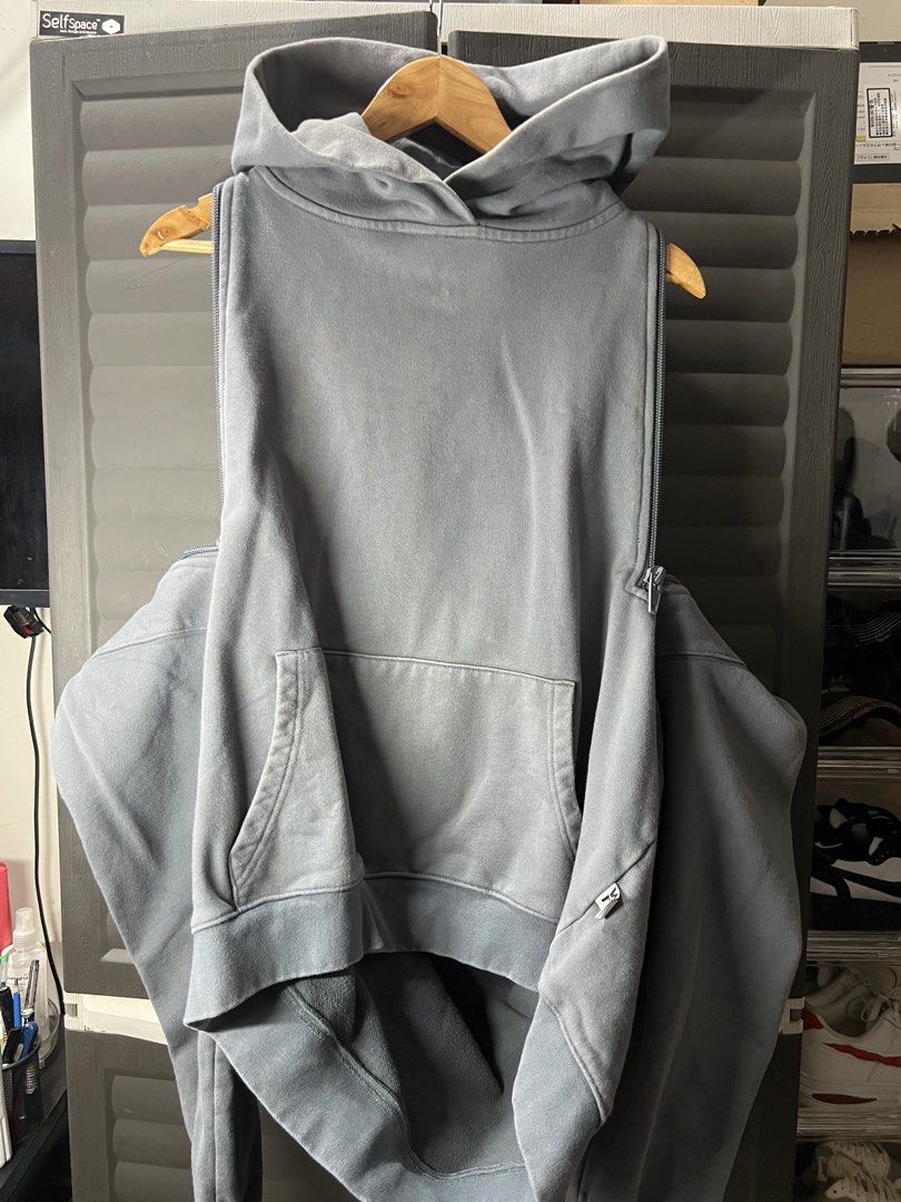 Alexander Wang Jacket (Category: Coats, Jackets and Outerwear) located in Angono. Submitted by odd.fitt (Listing ID 1461995048, Image 2). Description: Medium 26W 25L Good fade Bleach stain PSG .