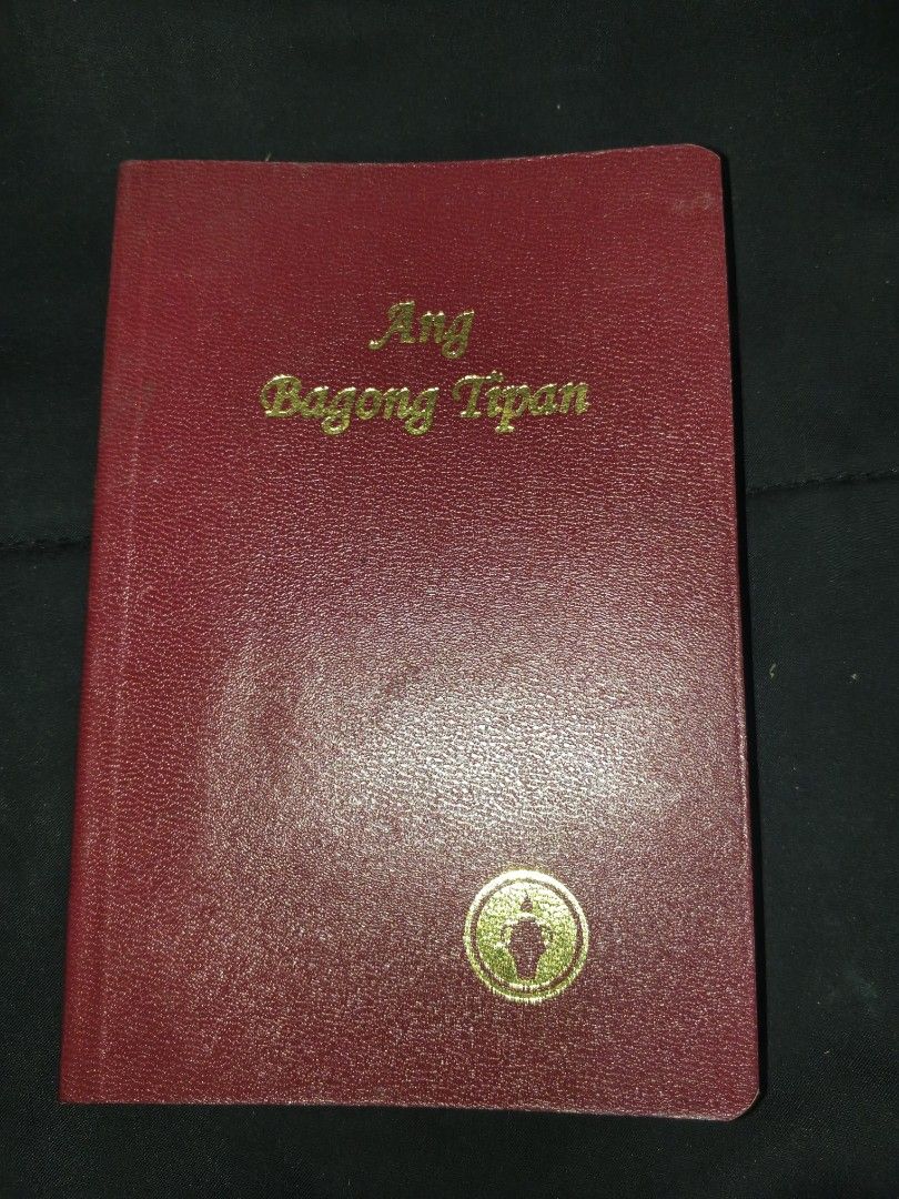 Ang Bagong Tipan (Gideon) Tagalog Bible (Category: Religion Books) located in Manila. Submitted by delacruz.j17 (Listing ID 1461955129, Image 1). Description: .
