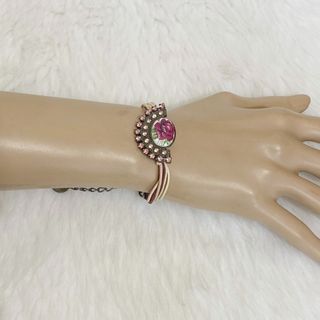 (Category: ) located in . Submitted by posh_avenue888 (Listing ID 1461865460, Image 1). Description: .