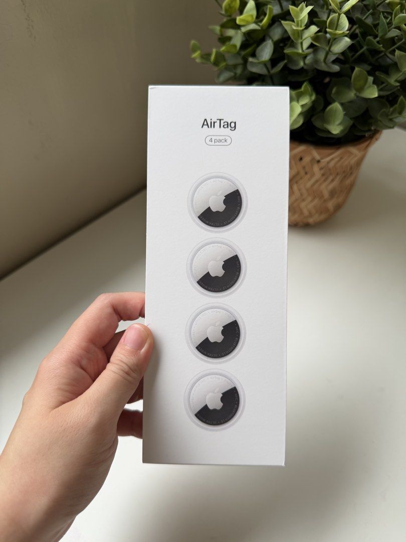 Apple AirTag 2nd Gen (1pc without box) (Category: Other Gadgets) located in Quezon City. Submitted by dishii (Listing ID 1461951842, Image 3). Description: Brand new! Apple AirTag - 2nd Gen (no box, no insert docs - part of 4 pack) ✅ 100% Original Apple Product ✅ Brand new! Still covered with protective wrap and pull tab ✅ 1 piece at P1,680 each (no box, no insert docs - part of 4 pack) 🔥 Limited stocks 💬 Please feel free to PM me if you have a