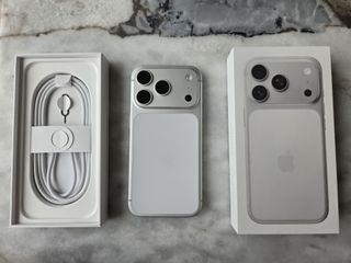 （分類：）位於 。 由 tw121hk 提交（商品編號 1461823132，圖片 1）。簡介： 。