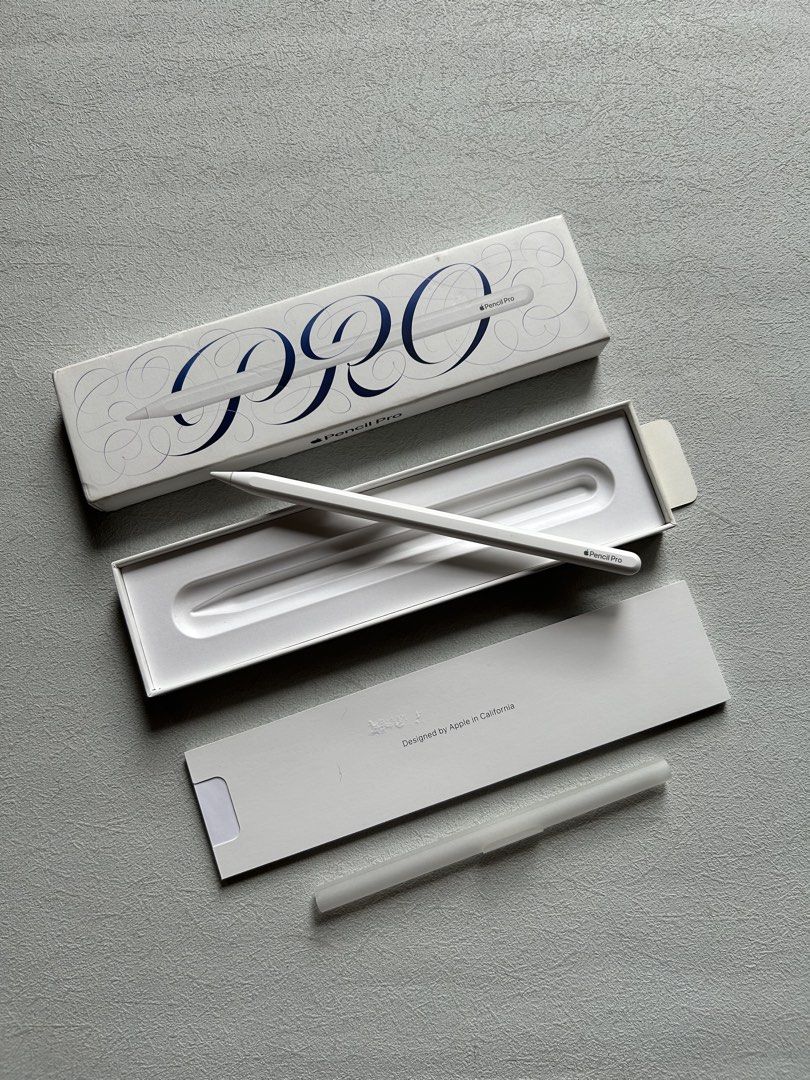Apple Pencil Pro (Category: Laptops & Notebooks) located in Quezon City. Submitted by apple__avenue (Listing ID 1462008009, Image 2). Description: Selling like-new and weeks old Apple pencil pro, Completr inclusions and still under warranty. See last posted picture for Compatibility of your iPad Meetup and shipping is available .