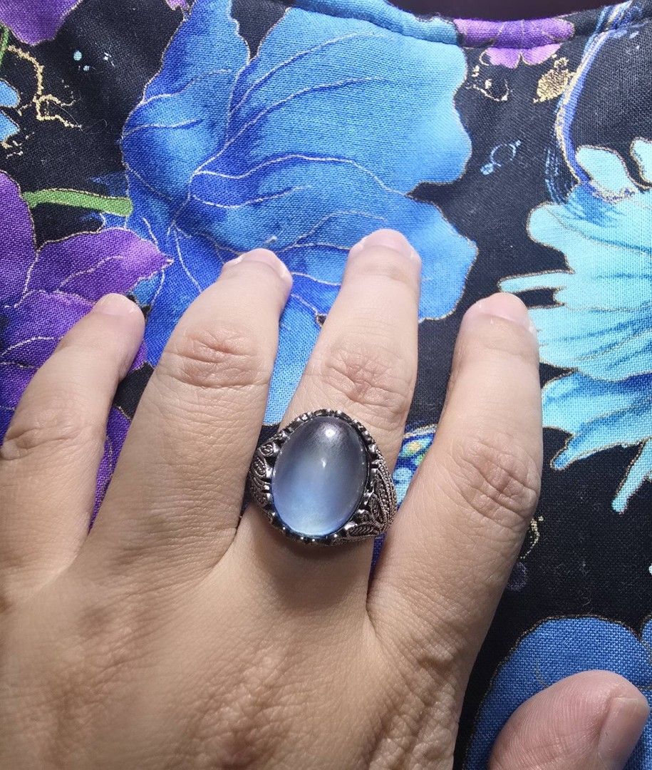 Aquamarine in Vintage setting ring (Category: Rings) located in Santa Rosa. Submitted by crystal1.0 (Listing ID 1461944646, Image 2). Description: adjustable. Statement ring.