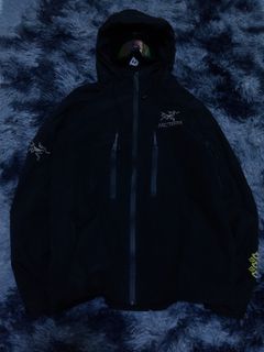 (Category: ) located in . Submitted by wepthriftstyle (Listing ID 1461911245, Image 1). Description: .