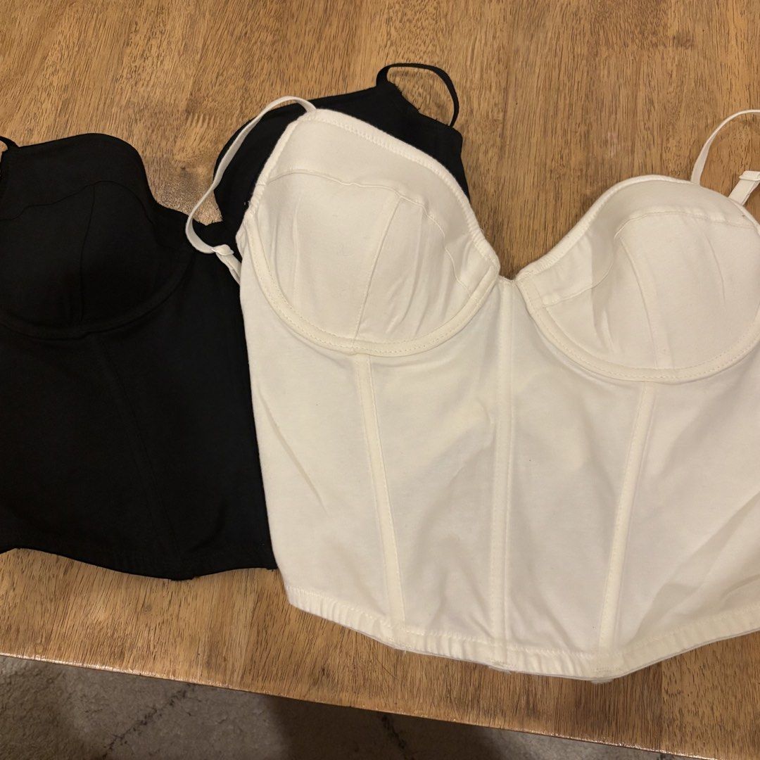 Ardene Corset Top for 2 (Category: Sleeveless) located in Marikina City. Submitted by holymollyz (Listing ID 1461975666, Image 1). Description: .