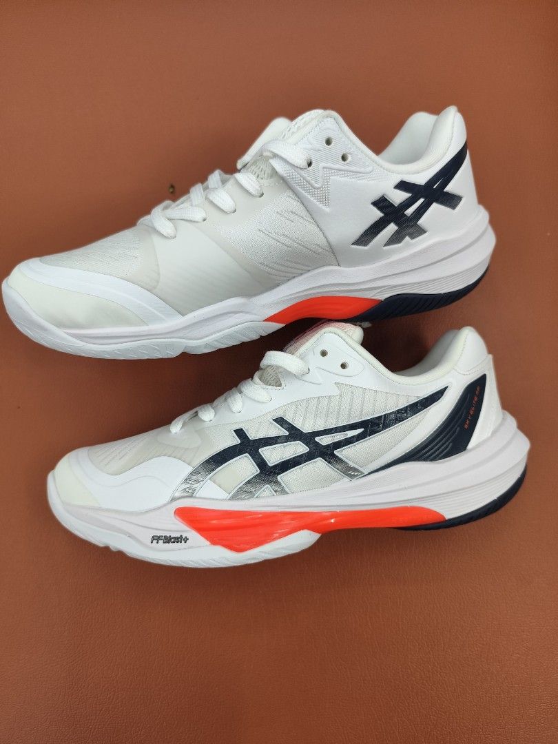 asics sky elite (Category: Sneakers) located in Manila. Submitted by pls_kicks (Listing ID 1461839124, Image 3). Description: ASICS SKY ELITE MEN&WOMENS AVAILBLE NOW AVAILABLE COD LOLOMOVE AND LBC AVAILABLE ALL SIZE GRAB IT NOW.