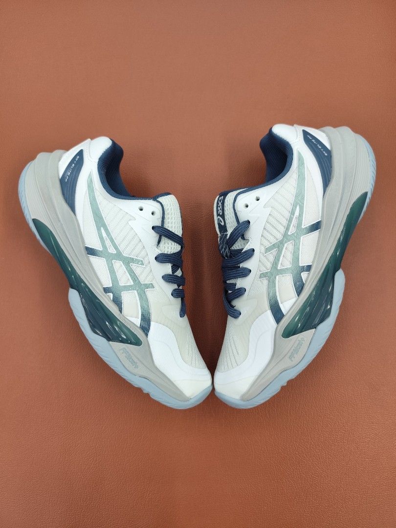 asics sky elite (Category: Sneakers) located in Manila. Submitted by pls_kicks (Listing ID 1461843516, Image 1). Description: asics sky elite MEN&WOMENS AVAILBLE NOW AVAILABLE COD LOLOMOVE AND LBC AVAILABLE ALL SIZE GRAB IT NOW.