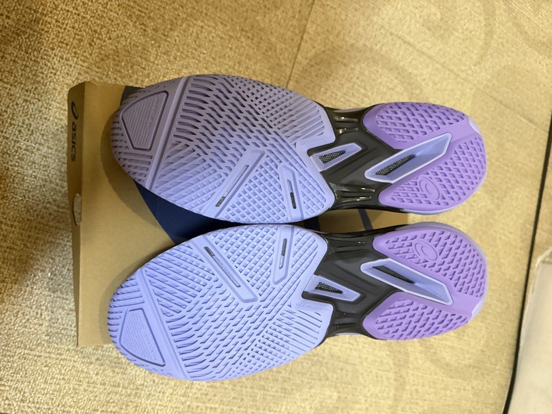 ASICS Solution Speed FF4 AC (Category: Sneakers) located in Pateros City. Submitted by lusyooo (Listing ID 1461976067, Image 3). Description: - ASICS Tennis/Pickeball Shoes - Color: Black with light purple accents - Includes original box and tags - Ideal for indoor sports - Comfortable and supportive design - Japan release.
