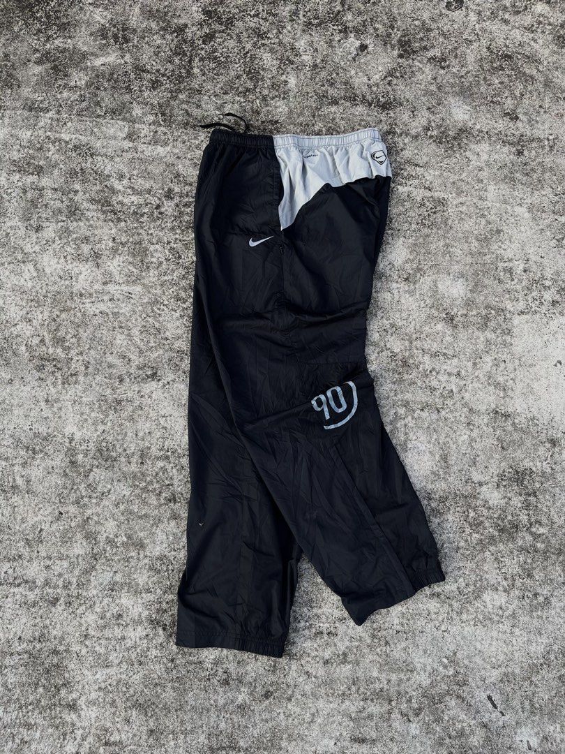Aspack Nike Vintage Track Pants with Zip (Category: Joggers) located in Dipolog. Submitted by thirftnikaloy (Listing ID 1461897185, Image 2). Description: Nike Vintage Track Pants with Zip COMPLETE TAGS✅ ALL HAVE ZIPPERS ✅ Dimes: Nike Total 90 : W 30 - L 41 - H 8.5 Nike Vintage :W 30 - L 38 - H 9 Nike StormFit :W 31 - L 40.5 - H 9.5 All Waist Are Stretchable 👌🏻 Price: 1300 each plus SF ( 3k As Pack ) Location Mindanao Ship via JNT ( NO COD / CO