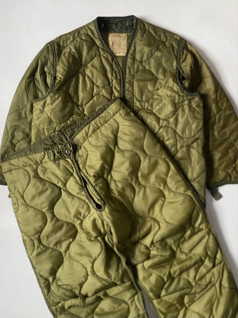Aspack or split m65 liners (Category: Coats, Jackets and Outerwear) located in Baguio. Submitted by archival.store (Listing ID 1461996332, Image 1). Description: Vintage 90’s Military M65 Liner Trousers Pants Size tagged:31 Issue:none Waist:38 Length:37 Thigh:15.5 Opening:11.