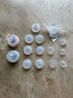 (Category: ) located in . Submitted by tidyup.lara (Listing ID 1461798123, Image 1). Description: .