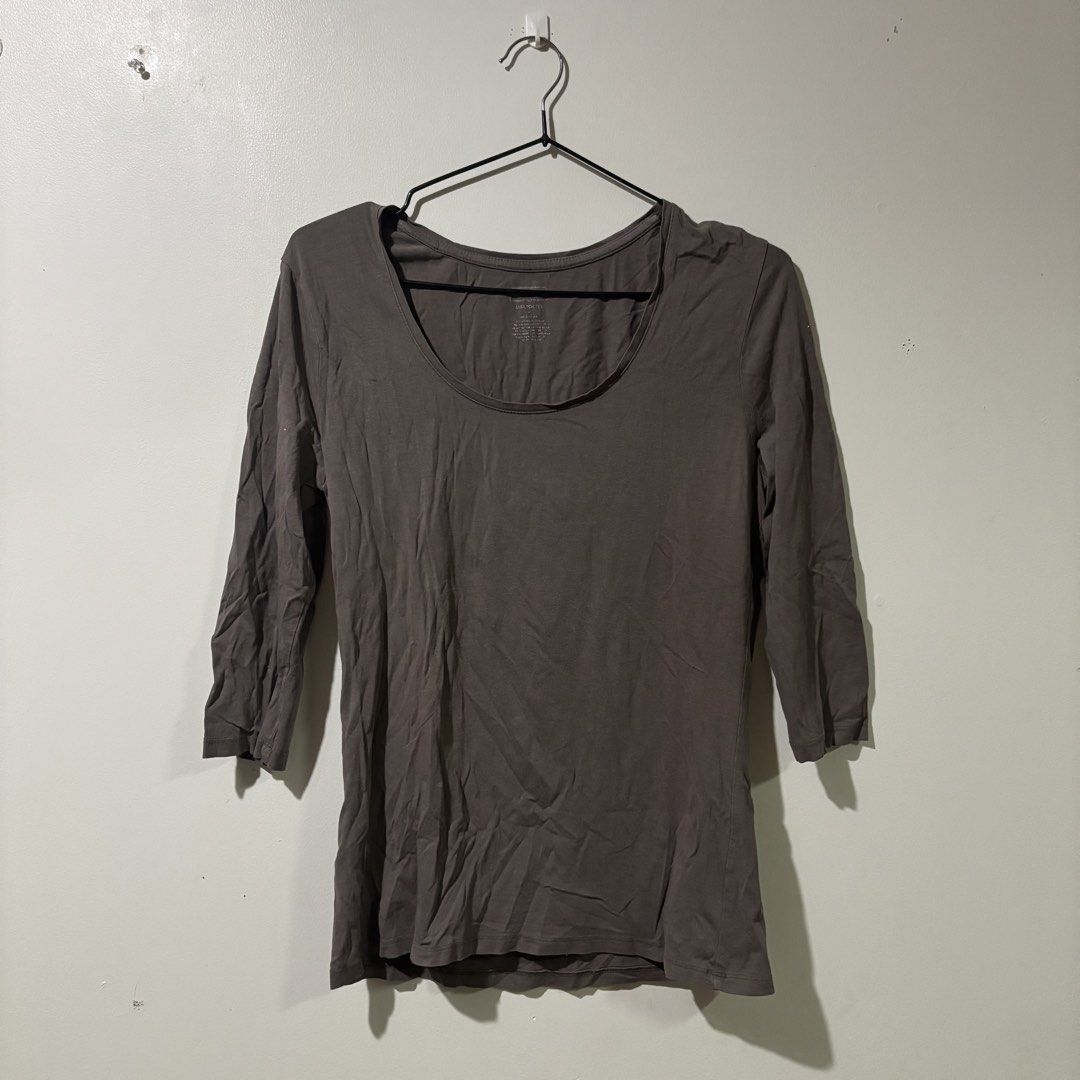 Assorted Basic Basic Bundle Tops (Category: Blouses) located in Binan City. Submitted by mypreloved_haul (Listing ID 1461813185, Image 2). Description: Fits small to med! .