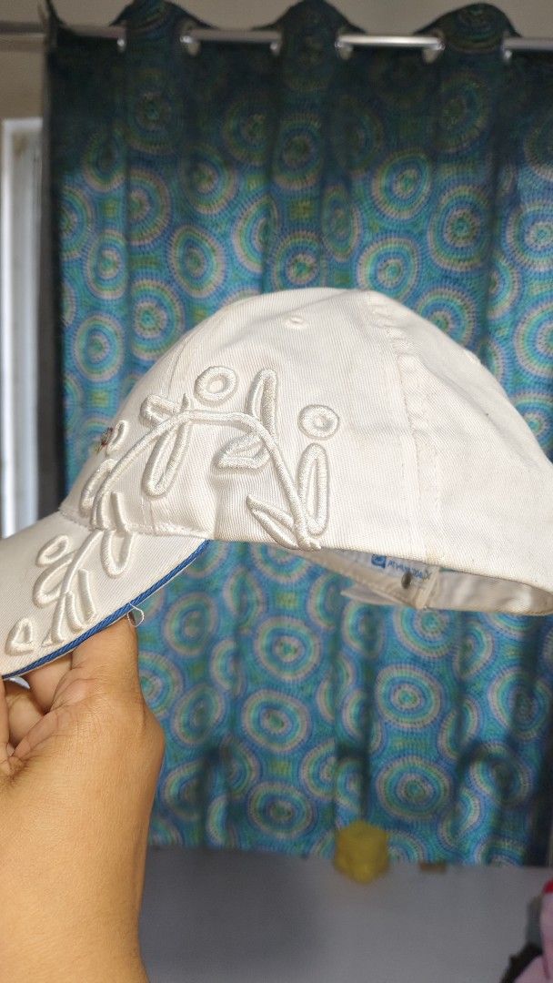 Athens 2004 Olympics White Baseball Cap (Category: Caps & Hats) located in Bulacan. Submitted by babz30261 (Listing ID 1461891677, Image 1). Description: - White cap from the Athens 2004 Olympics - Features embroidered details on the front and side - Blue trim along the brim and inside - Ideal souvenir for any Olympics fan - Show your support for the games.