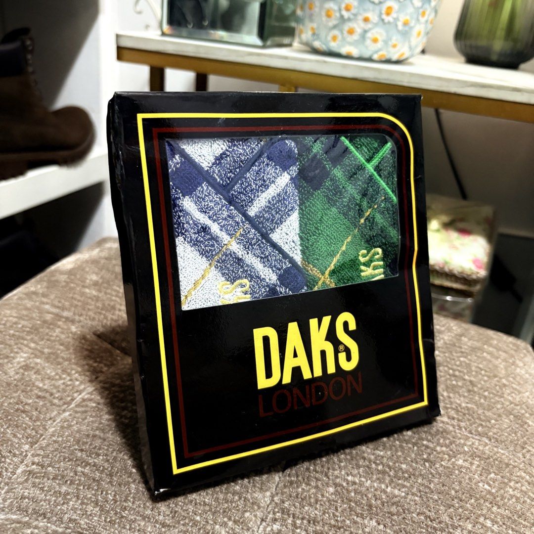 Authentic Daks London 2 pcs face towel gift box (Category: Towels, Napkins & Holders) located in Binangonan. Submitted by makoleksyon (Listing ID 1461956440, Image 2). Description: Brand new Pwede pang gift Bought in Japan 💯% Authentic Money back guarantee .