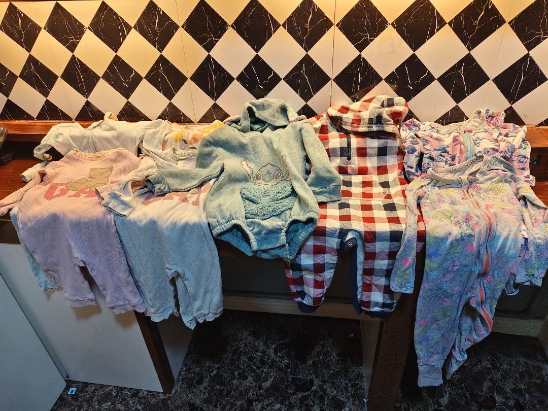 Baby Clothes Bundle (Category: Babies & Kids Fashion) located in Pasig City. Submitted by jhay28 (Listing ID 1461823745, Image 2). Description: Disney, Gap, Old Navy - Various sizes, predominantly 18-24 months loc Pasig .