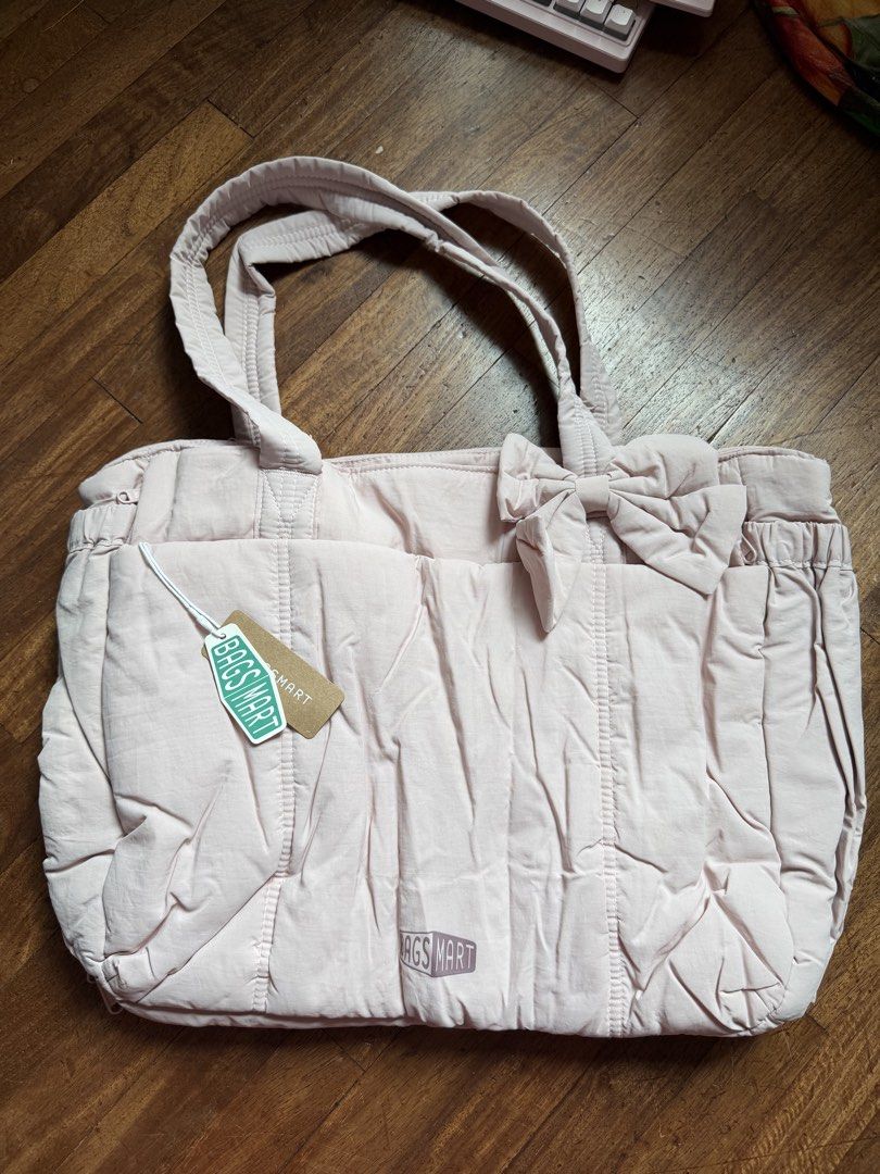 Bagsmart Pink Ribbon Large Bag (Category: Tote Bags) located in Makati City. Submitted by colettecollective (Listing ID 1461807004, Image 1). Description: Brand new. Size: Large.