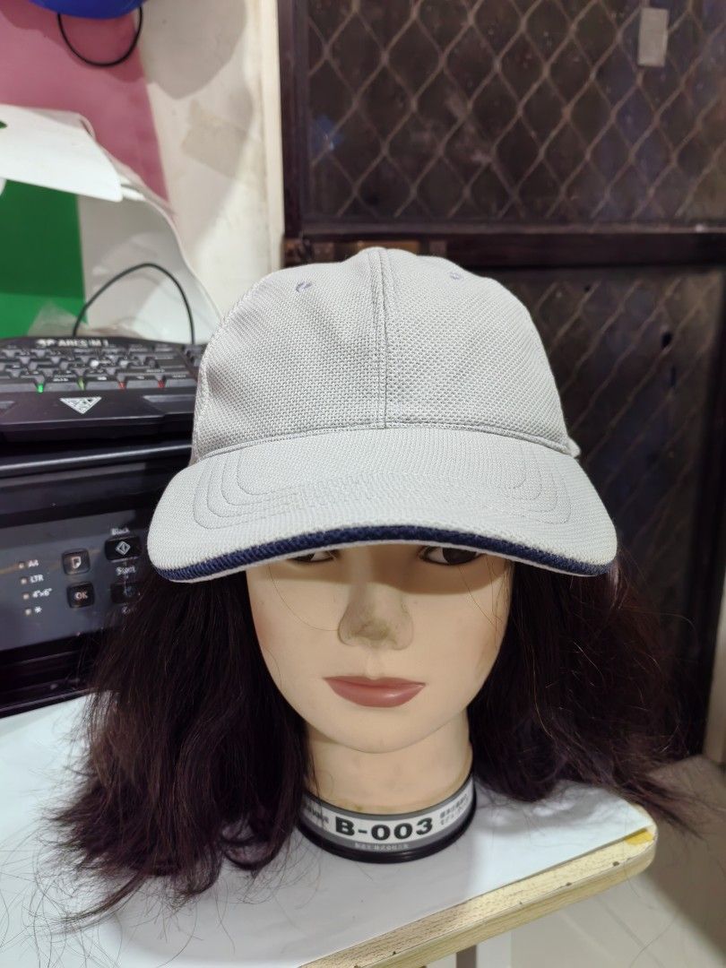 Baseball Cap (Category: Caps & Hats) located in Cebu City. Submitted by dudes_villanueva (Listing ID 1461816692, Image 1). Description: Baseball Cap 📌 It features a classic six-panel design with eyelet vents for breathability, reinforced stitching on the brim, and a dark navy contrast trim running along the edge of the visor 📌 This type of sports cap is constructed from lightweight, moisture-wicking waffle-mesh fabric, making it perfect for ath