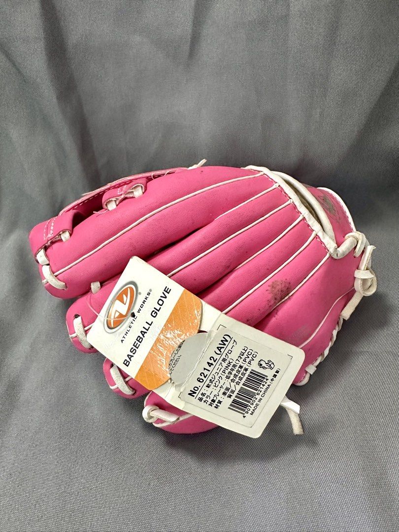 Baseball Pink Glove for kids (Category: Infant Playtime) located in Tarlac. Submitted by ej202177 (Listing ID 1461808291, Image 3). Description: New baseball glove 1pc pink With minimal dirt Never been used.