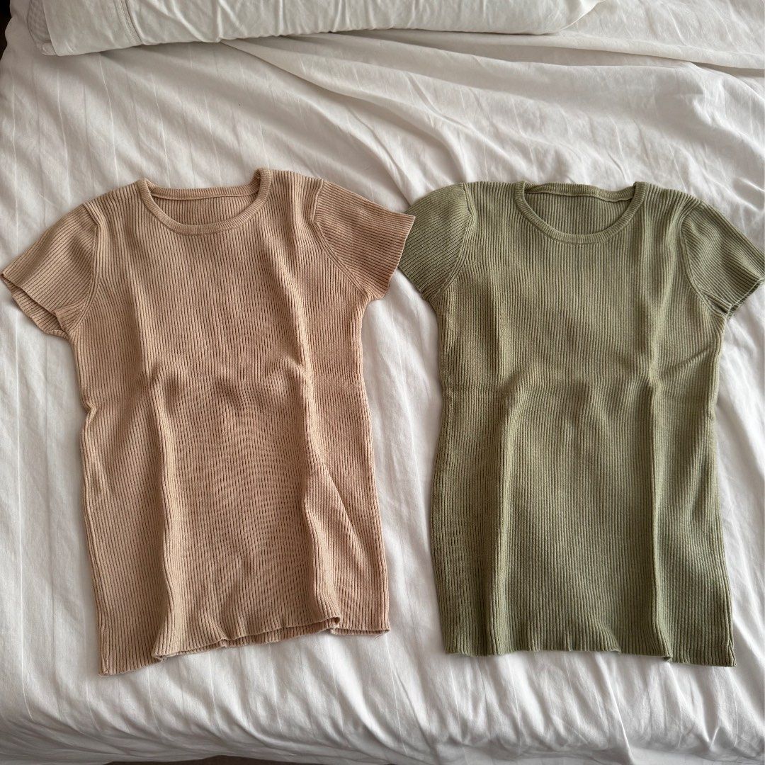 Basic ribbed tops (bundle) (Category: Shirts) located in Muntinlupa City. Submitted by champange101 (Listing ID 1461833943, Image 1). Description: Pre loved! No issues. Unbranded Size: small No when worn photos .