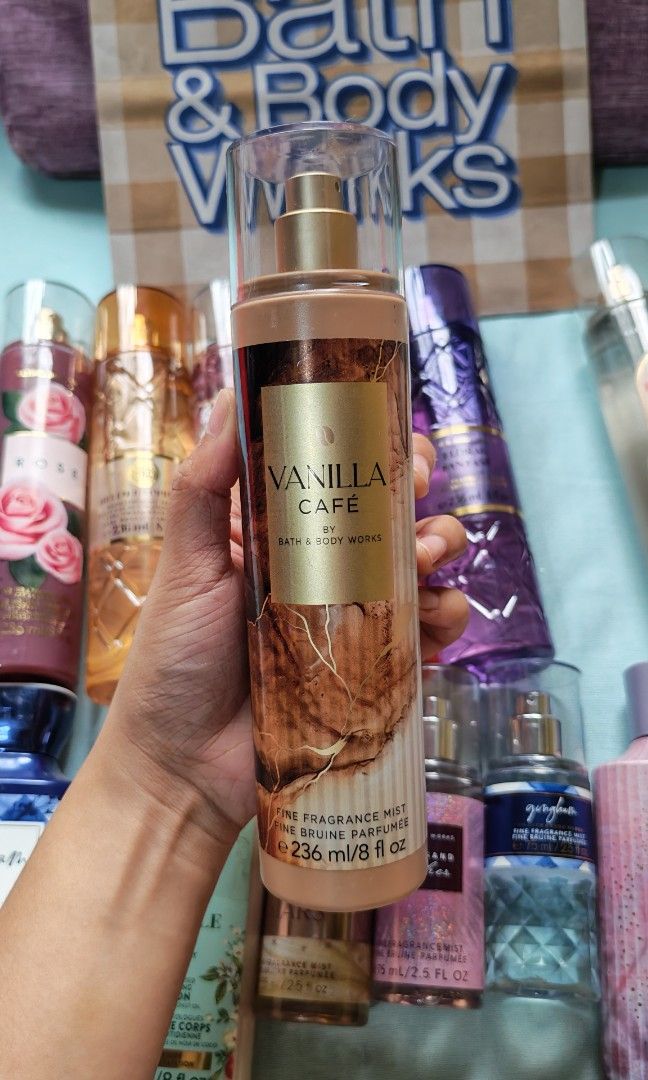 Bath and Body Works (Category: Fragrance & Deodorants) located in Mandaluyong City. Submitted by qakeyt39789 (Listing ID 1461914595, Image 3). Description: Bath & Body Works Available on hand! PM to order ✨🩷 Fine Fragrance Mists & Lotions ₱450–₱480 📍Mandaluyong City 📌 Pick-up & delivery with minimal fee/ Lalamove/J&T/Joyride 📌 GCash and Cash accepted.