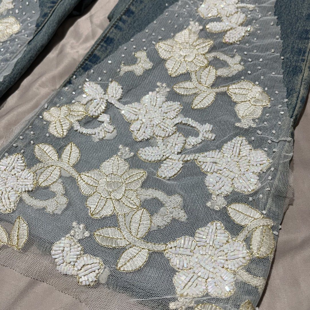 Beaded Flare Jeans // fairycore y2k (Category: Jeans) located in Bayugan. Submitted by svintageph (Listing ID 1461924512, Image 2). Description: W 26-27 no issue flare beaded .
