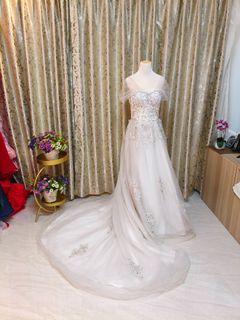 (Category: ) located in . Submitted by emporiumwedding (Listing ID 1461842111, Image 1). Description: .