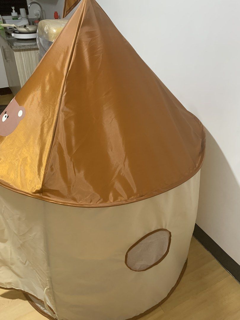 Bear Play Tent (Category: Infant Playtime) located in Cavite. Submitted by eiraschnee (Listing ID 1462008697, Image 2). Description: Size: 130*110*110cm.