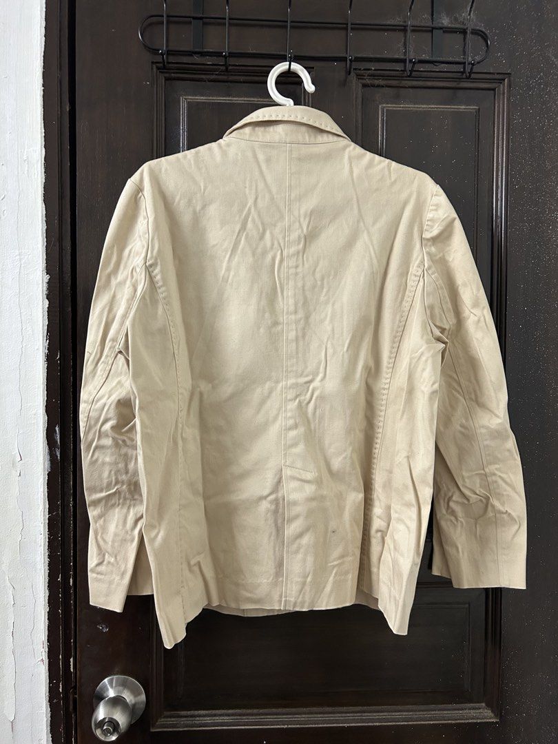 Beige Button-Up Collared Jacket (Category: Coats, Jackets and Outerwear) located in Subang Jaya. Submitted by hanijual (Listing ID 1461976496, Image 2). Description: - Classic beige jacket - Button-up front with collared neckline - Long sleeves - Two side pockets - Versatile for layering - Ideal for casual or smart-casual outfits.