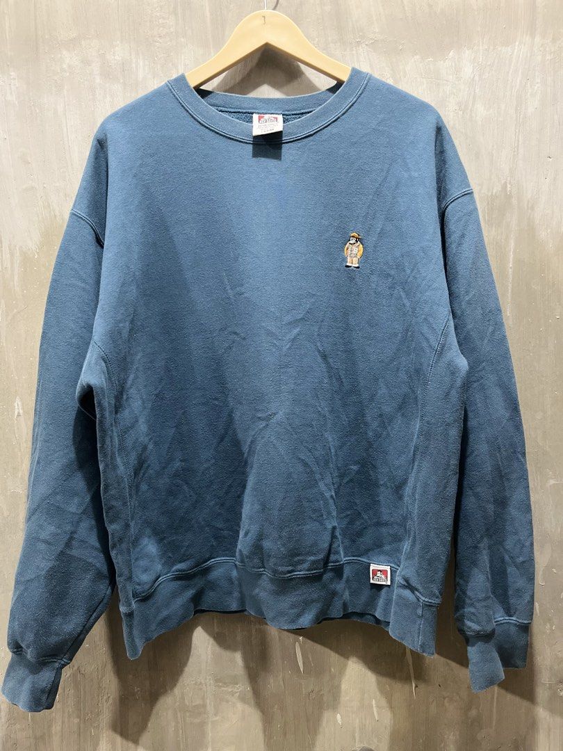 Ben davis crewneck sweat shirt (Category: Coats, Jackets and Outerwear) located in M'Lang. Submitted by dorkfive18 (Listing ID 1461970022, Image 1). Description: Size: Large-XL Dimes: 24x27 Color rate: 9.7/10 No issue.