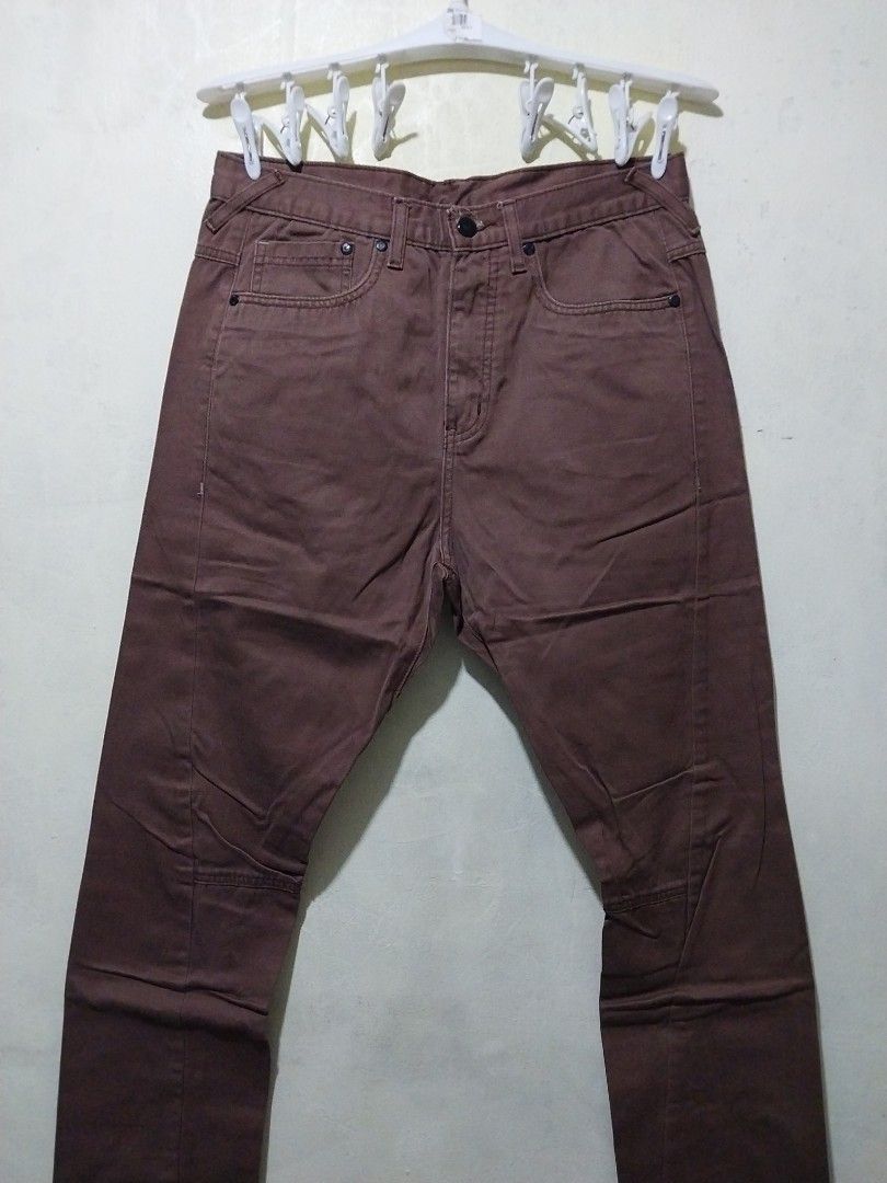 Bench Brown Chinos Pants (Category: Chinos) located in Manila. Submitted by PrinceDani.Clothing (Listing ID 1461852533, Image 3). Description: bench choco brown chino pants Size 31-32in waist 42in length excellent condition .