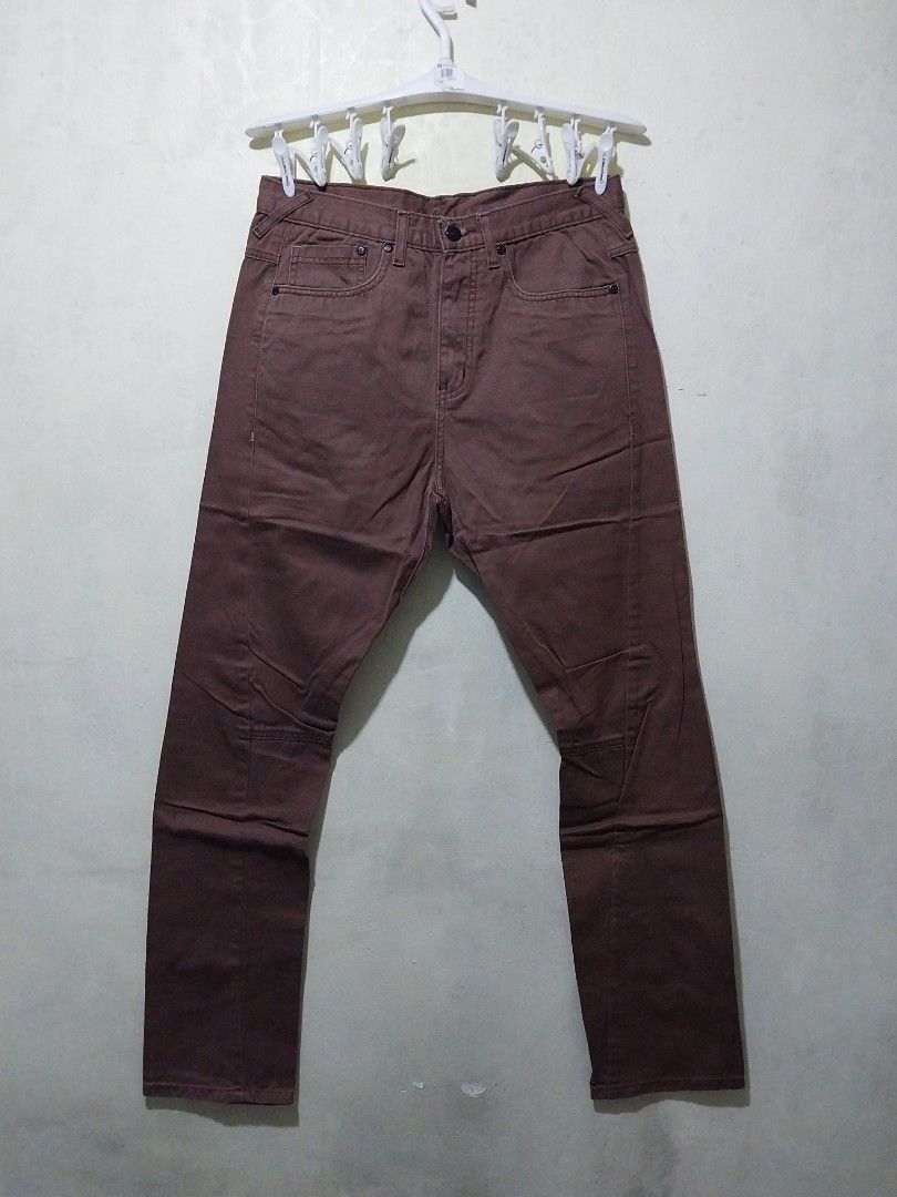 Bench Brown Chinos Pants (Category: Chinos) located in Manila. Submitted by PrinceDani.Clothing (Listing ID 1461852533, Image 1). Description: bench choco brown chino pants Size 31-32in waist 42in length excellent condition .