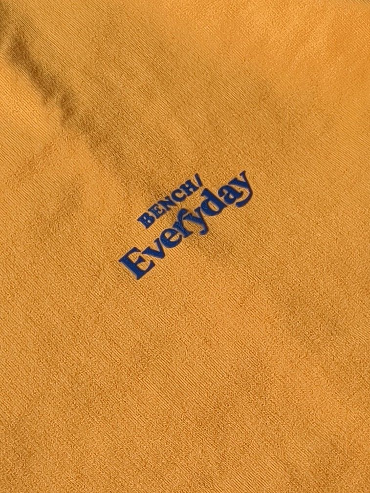 BENCH Everyday Yellow Crewneck Sweatshirt (Category: Coats, Jackets and Outerwear) located in Cavite. Submitted by benta.ni.jm (Listing ID 1461808669, Image 3). Description: Size: M Dimensions: 23 x 29.5 Condition: 10/10 Color Rate: 10/10 Issue: 📩📩📩.