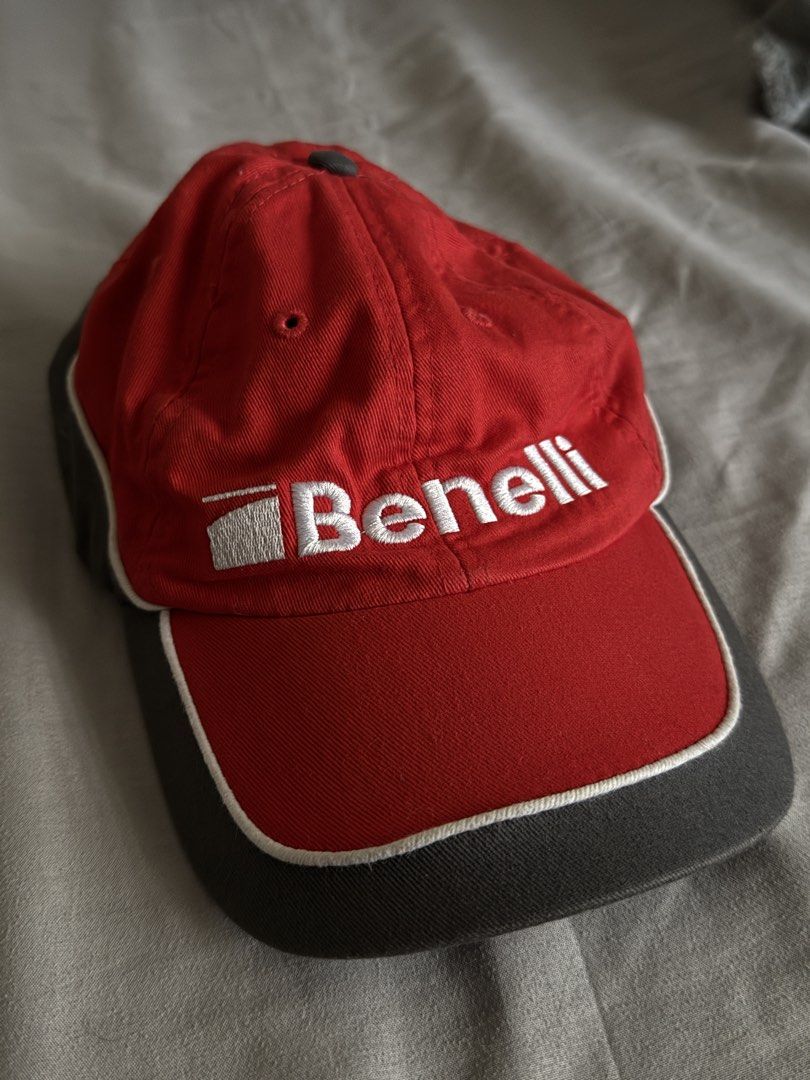 Benelli Unstructured Red Cap (Category: Caps & Hats) located in Quezon City. Submitted by ejaaay.things (Listing ID 1461876735, Image 1). Description: Brand: Benelli Condition: 8/10 Color: Red RFS: Decluttering Location: Novaliches/Fairview, Quezon City * Shipping via Lalamove or Grab or J&T (Shouldered by the buyer; to be paid upon booking) - Mode of Payment: Maribank, Maya, BPI, Unionbank Send me a DM if you are interested or if you want to req
